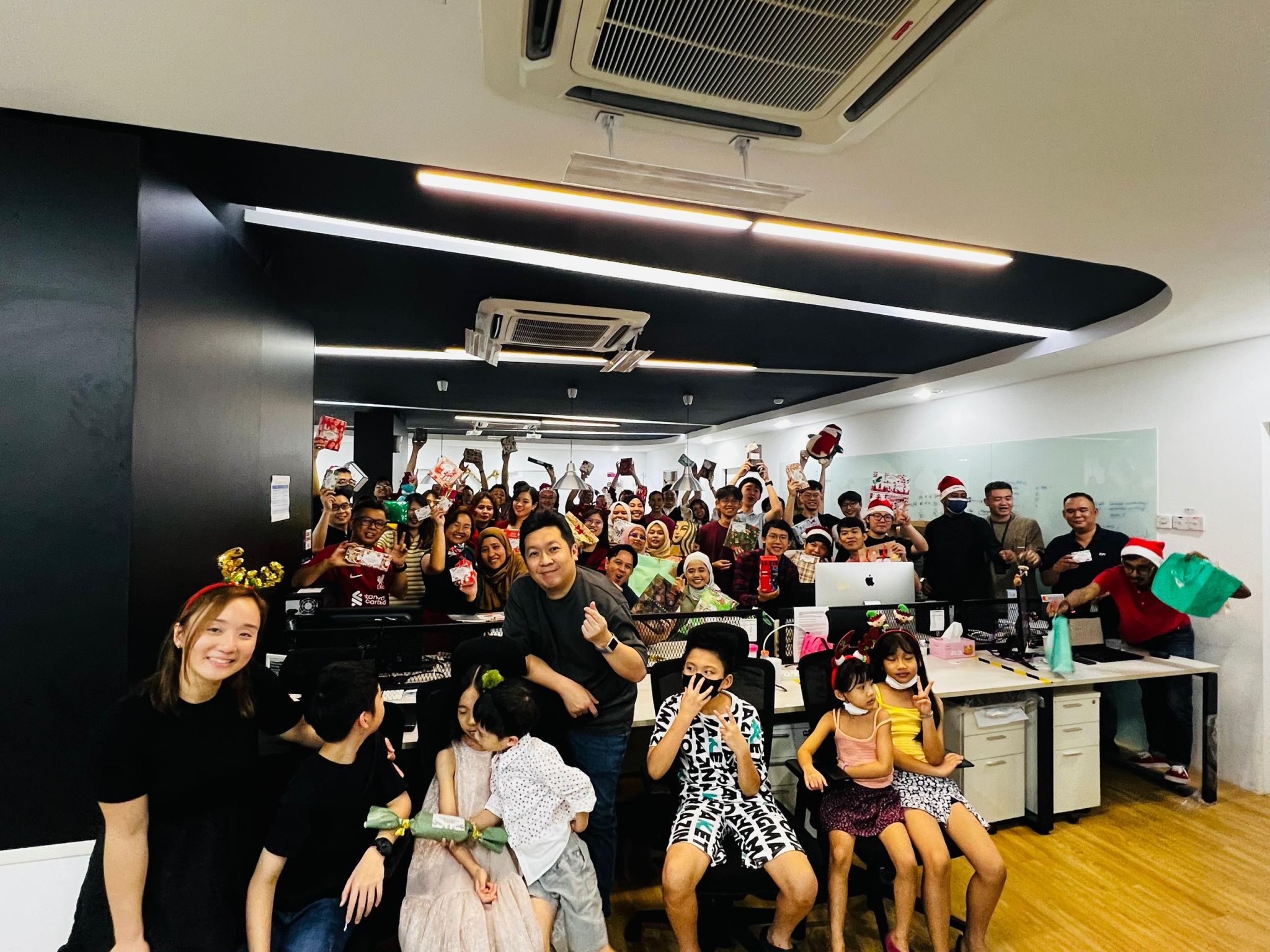 revenue-monster-group-photo